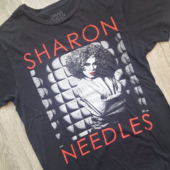 Sharon Needles black t-shirt by Drag Queen Merch, size M - Picture 3 of 8